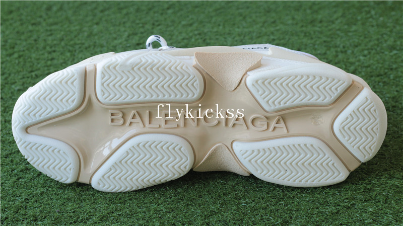 Balenciaga 2017 Fall Winter Triple-S Sneakers Cream